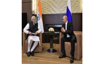 Prime Minister Narendra Modi felicitates President Vladimir Putin on his inauguration as President of Russian Federation